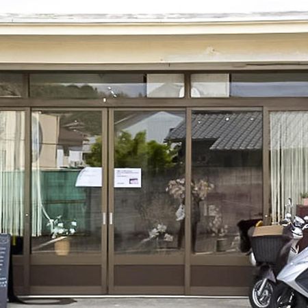 فندق Guest Cafe Kuchikumano Kamitondacho المظهر الخارجي الصورة