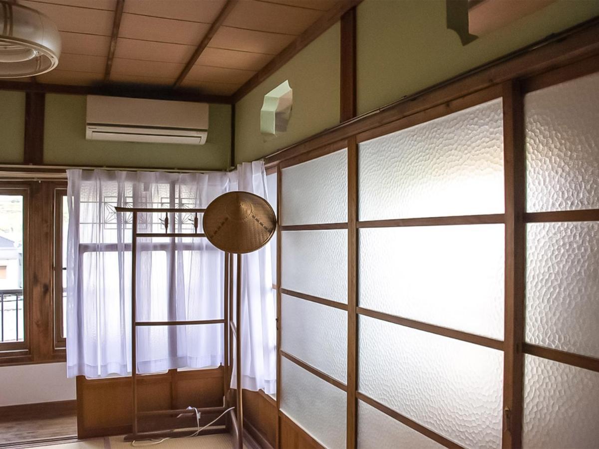 فندق Guest Cafe Kuchikumano Kamitondacho المظهر الخارجي الصورة