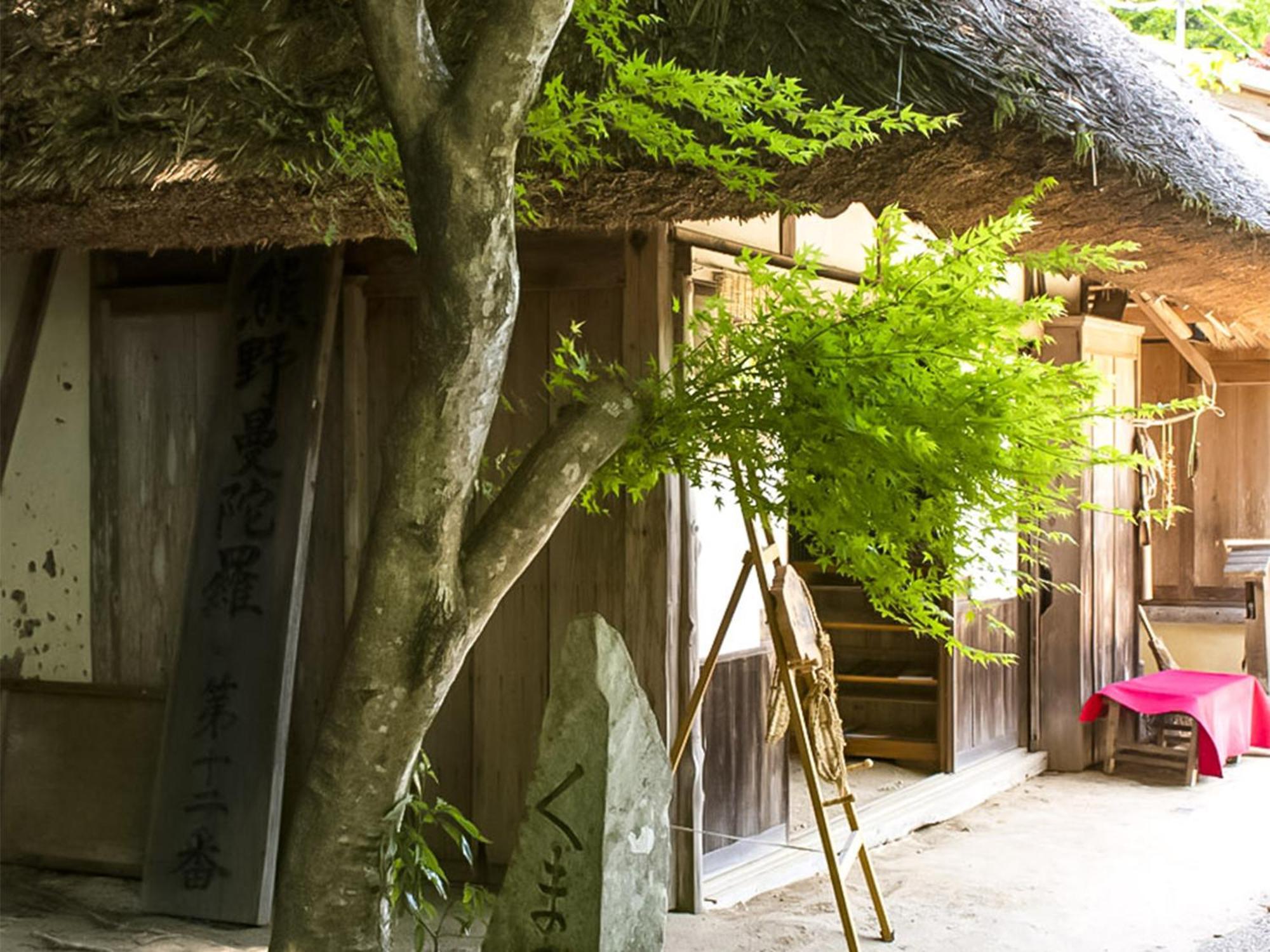 فندق Guest Cafe Kuchikumano Kamitondacho المظهر الخارجي الصورة